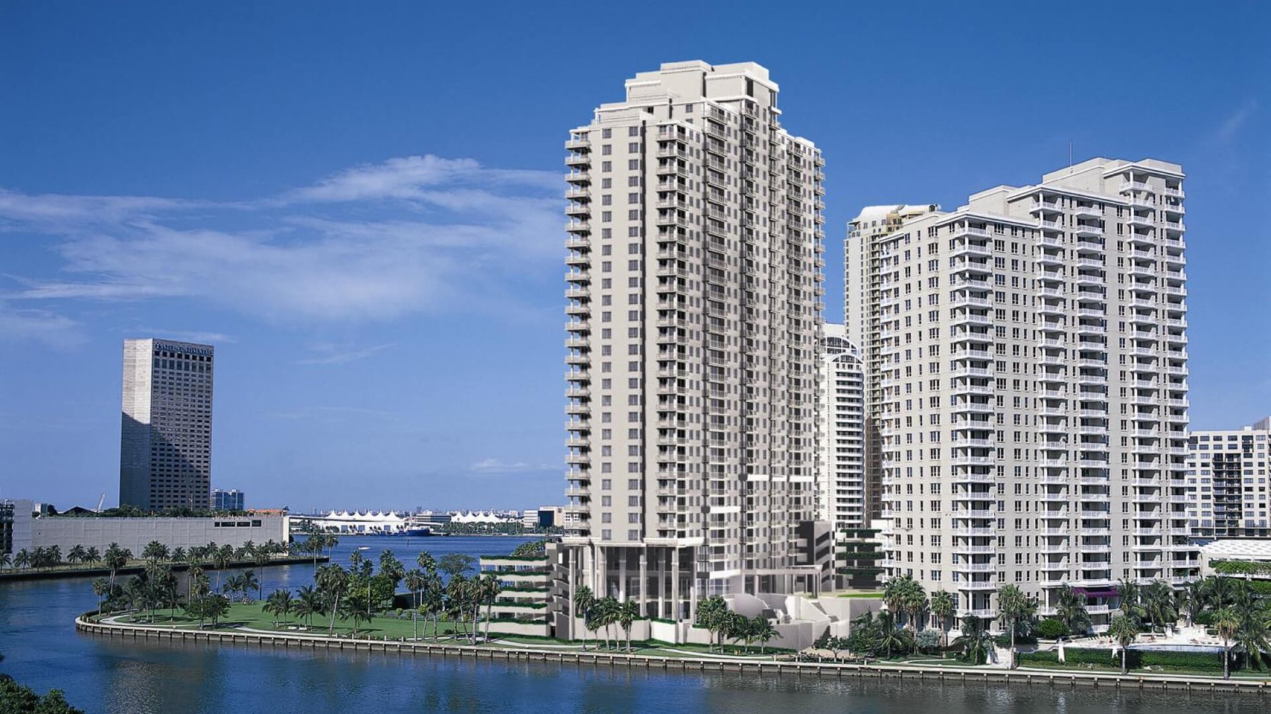 Courts Brickell Key, Brickell Key
