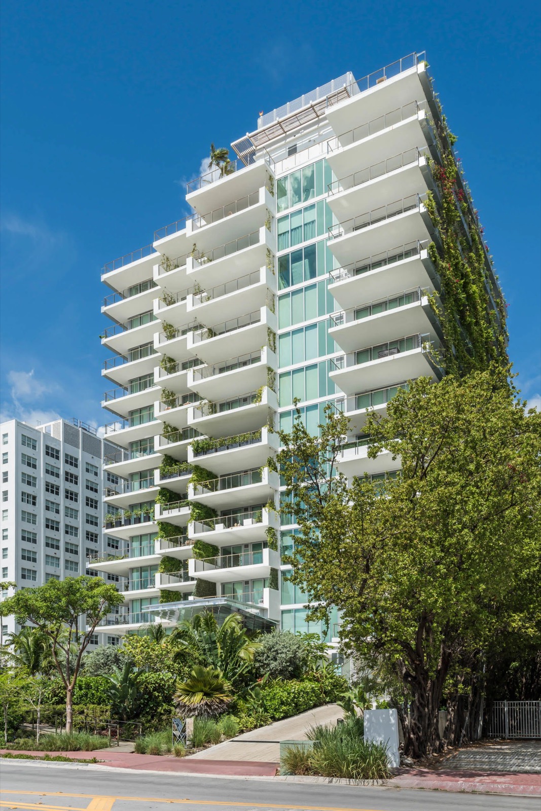Monad Terrace, South Beach