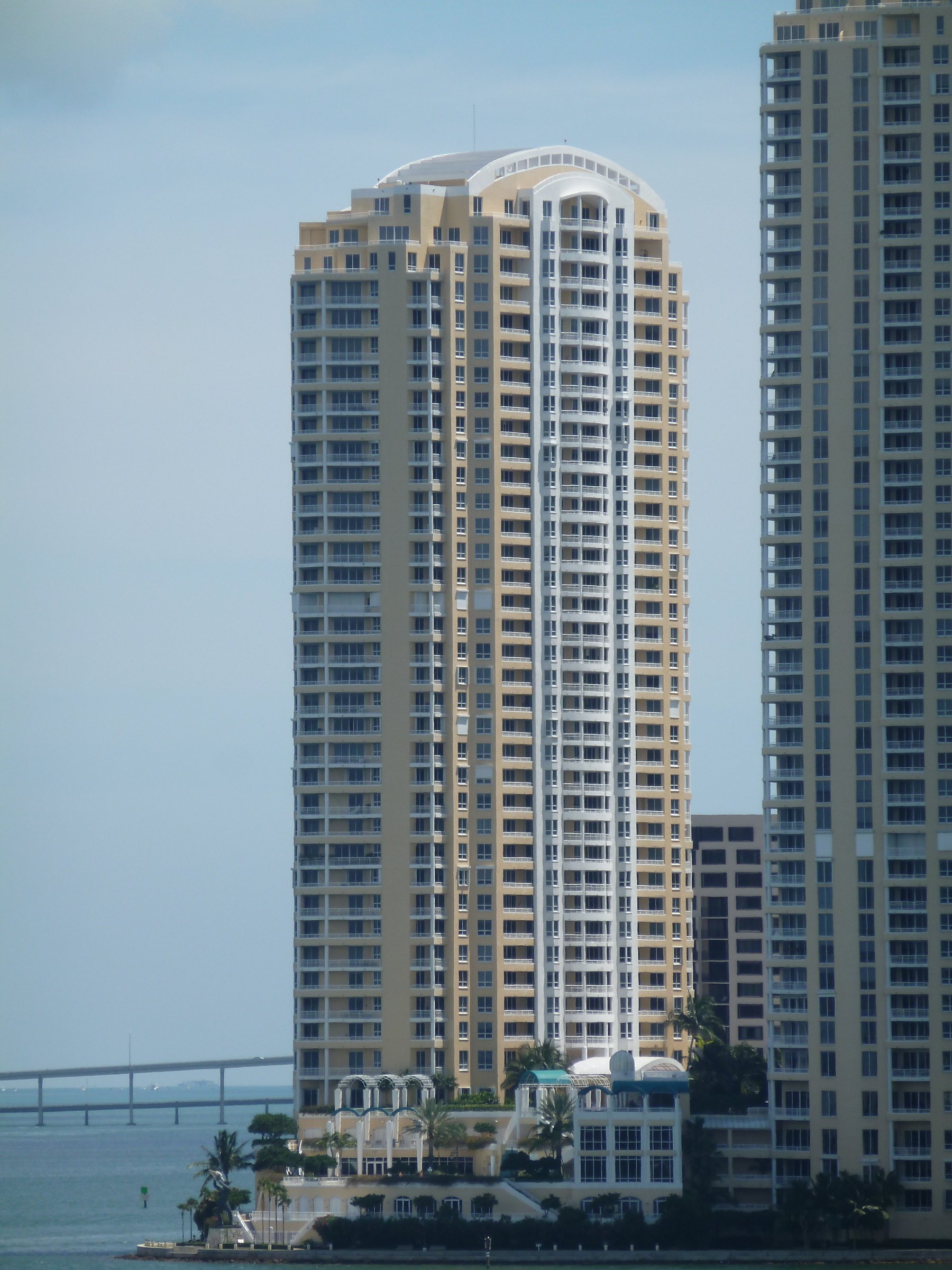 Two Tequesta Point, Brickell Key